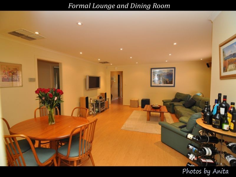 37 Parkview Drive, Oakden SA 5086