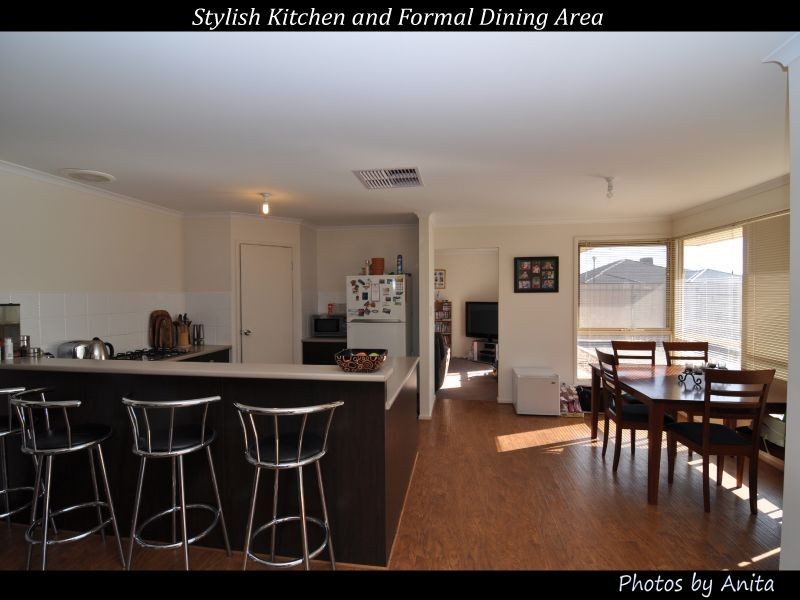 8 Vine Parade, Munno Para West SA 5115