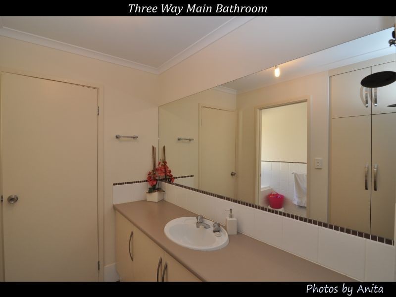 8 Vine Parade, Munno Para West SA 5115