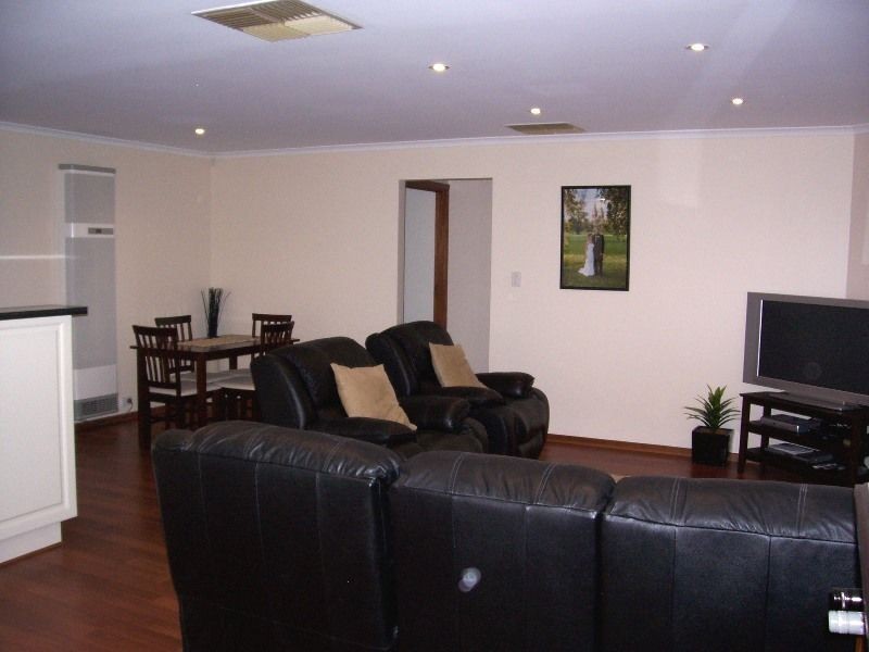 7 Dene Street, Walkley Heights SA 5098