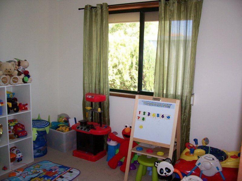 7 Dene Street, Walkley Heights SA 5098