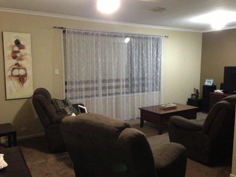 21 Andrew Smith Drive, Parafield Gardens SA 5107