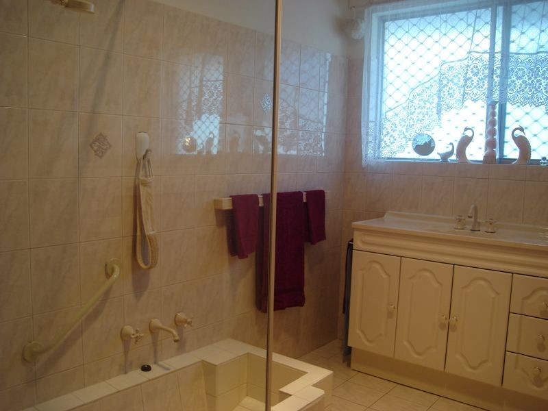 3 Shropshire Avenue, Hillcrest SA 5086