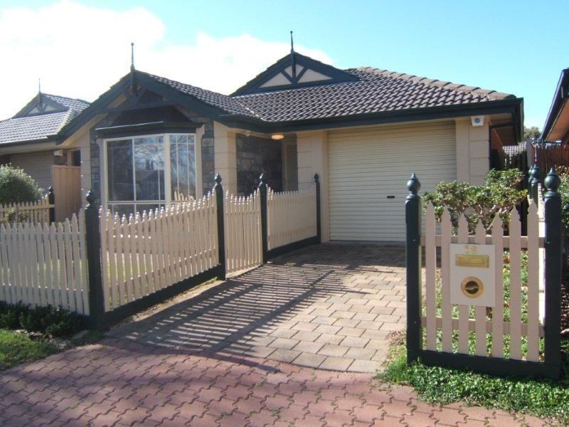 16 Little Moreton Court, Oakden SA 5086