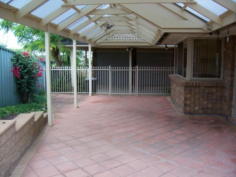 11 Rivergum Close, Walkley Heights SA 5098