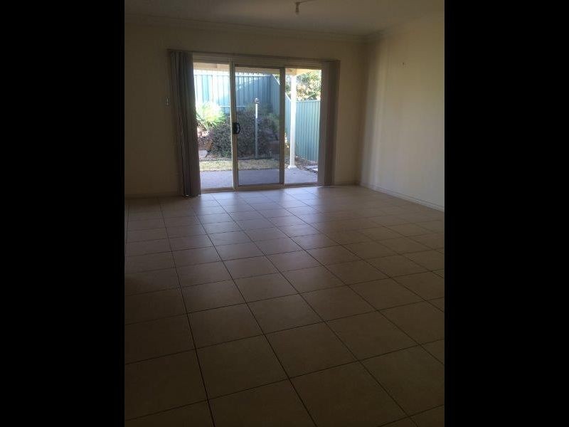 5A CREEK RISE, Walkley Heights SA 5098