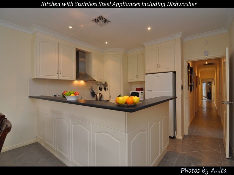 20A Lurline Avenue, Gilles Plains SA 5086