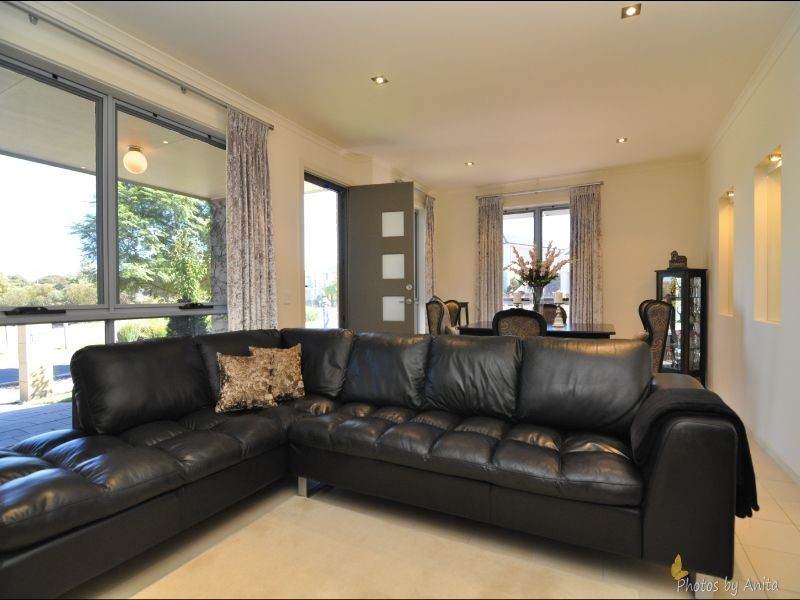 12 Powell Street, Gilles Plains SA 5086