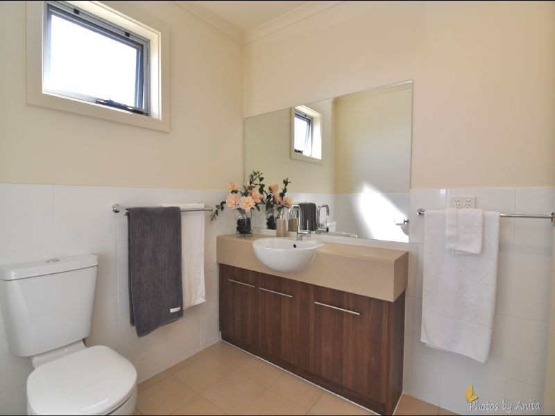 12 Powell Street, Gilles Plains SA 5086