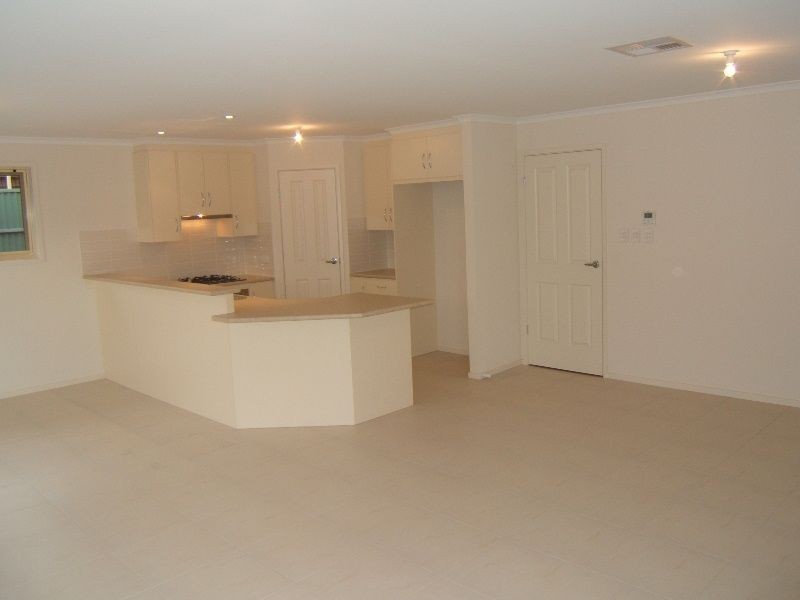 5B Bentine Street, Para Vista SA 5093