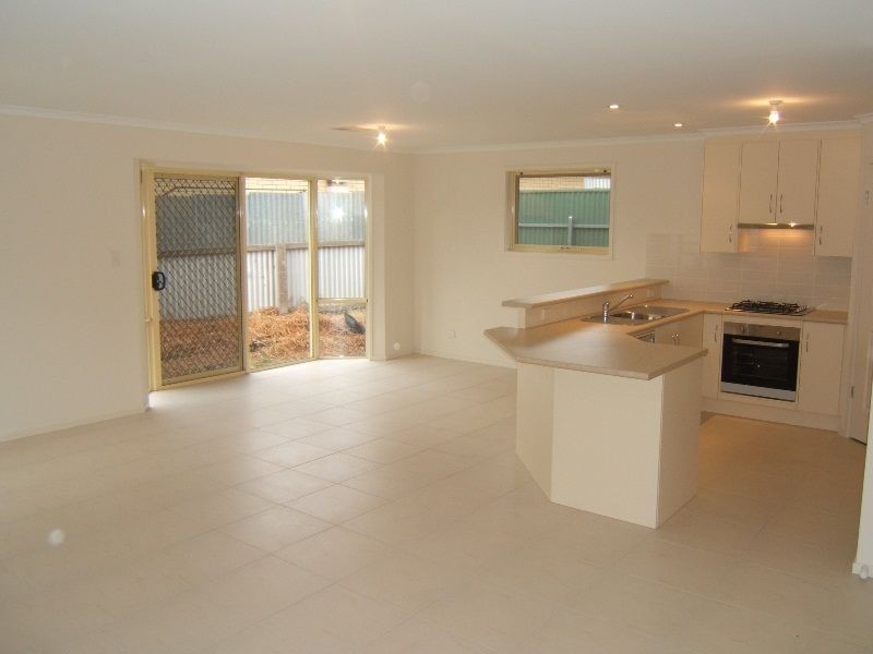 5B Bentine Street, Para Vista SA 5093