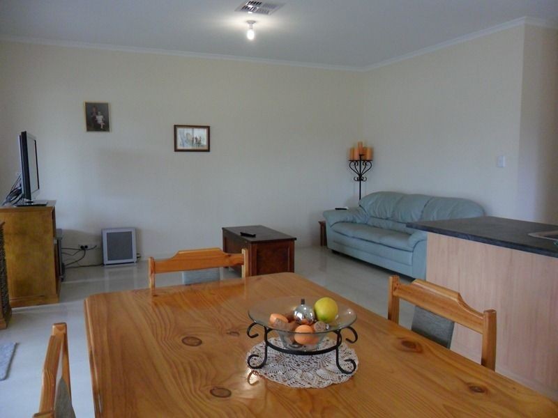 2 Shropshire Avenue, Hillcrest SA 5086