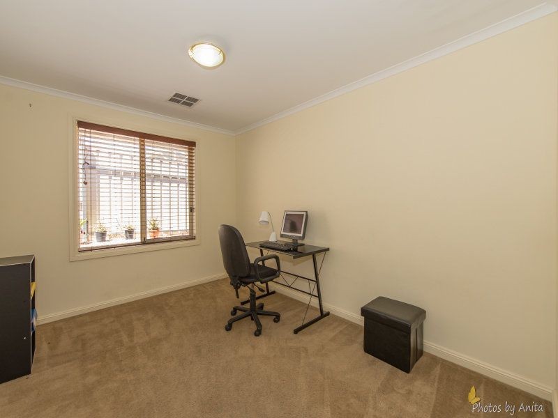 6 LINEAR CRESCENT, Walkley Heights SA 5098