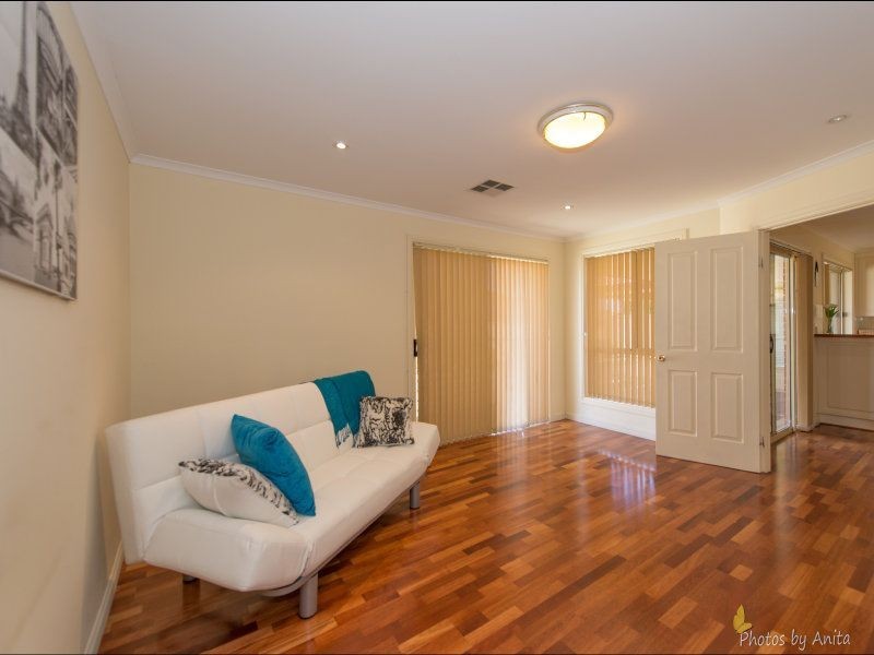 6 LINEAR CRESCENT, Walkley Heights SA 5098