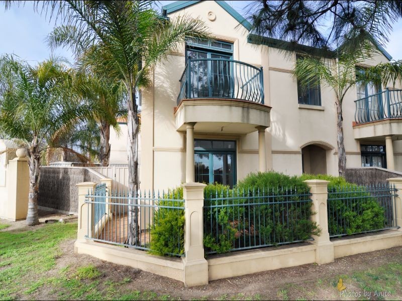 5/2 Chatswood Court, Oakden SA 5086