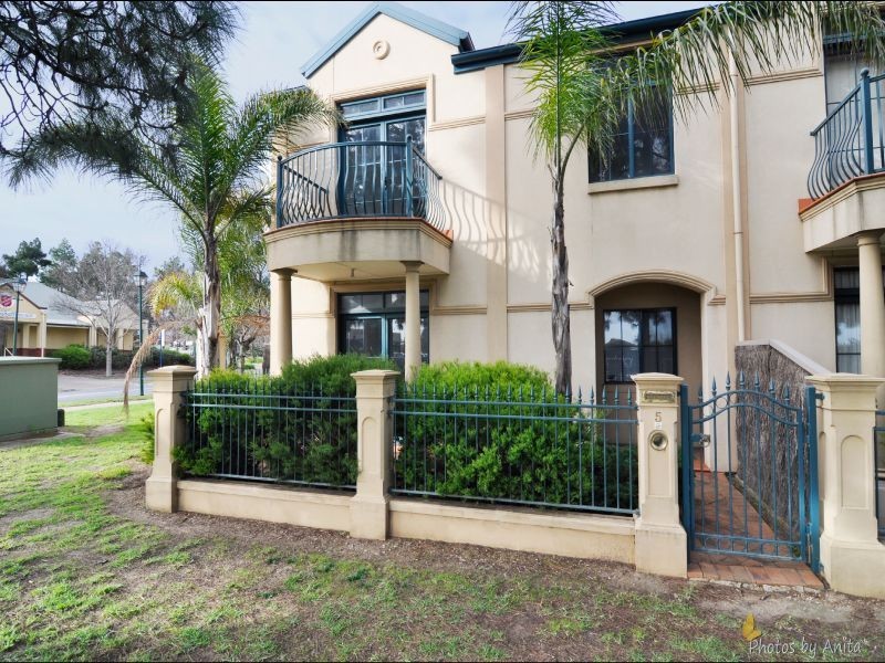 5/2 Chatswood Court, Oakden SA 5086