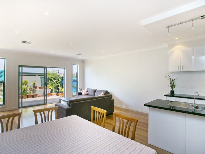 19 Waterbrook Court, Mawson Lakes SA 5095