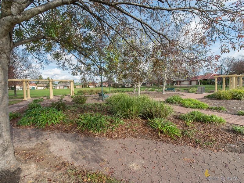 10 Bristol Terrace, Oakden SA 5086