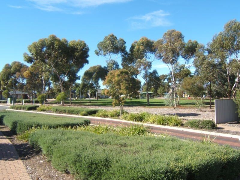 14 KOPOOLA CRESCENT, Gilles Plains SA 5086
