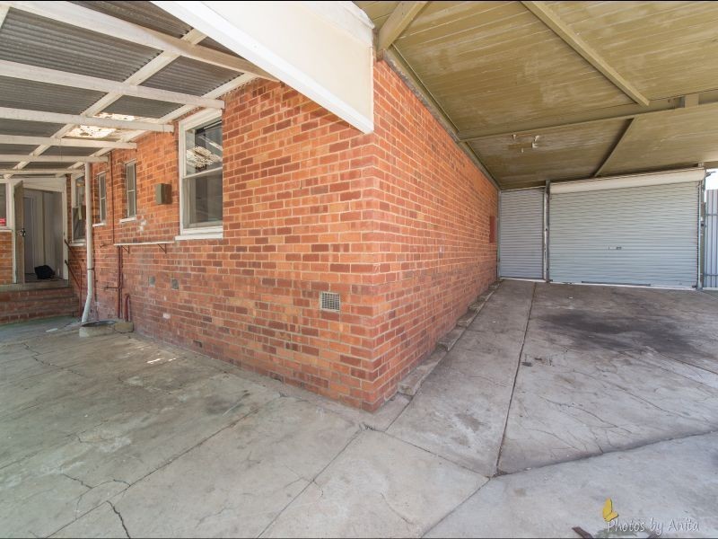 19 Amber Avenue, Clearview SA 5085