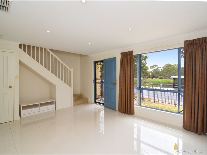 5/66 Sir Ross Smith Boulevard, Oakden SA 5086