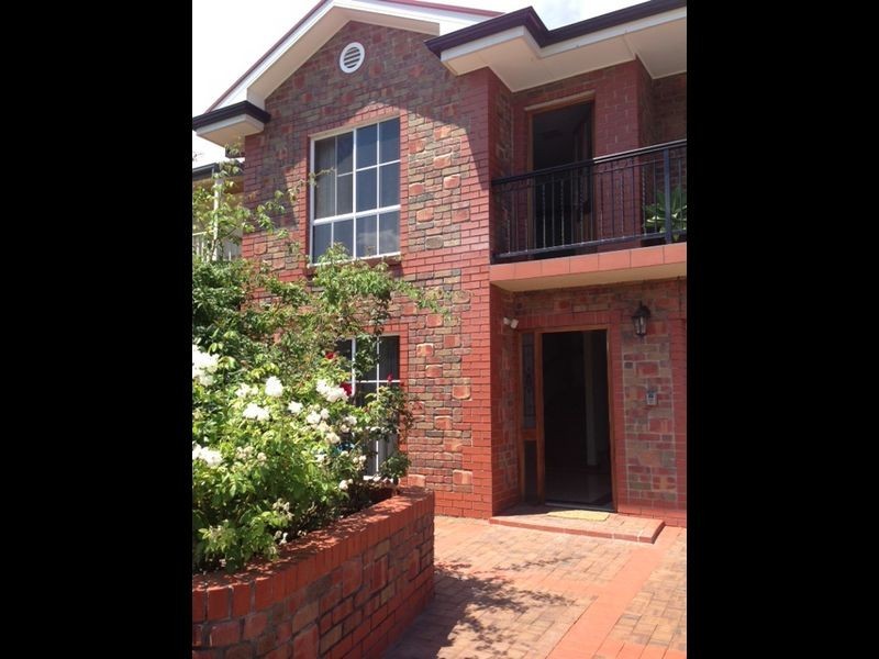 15 Creekview Drive, Walkley Heights SA 5098