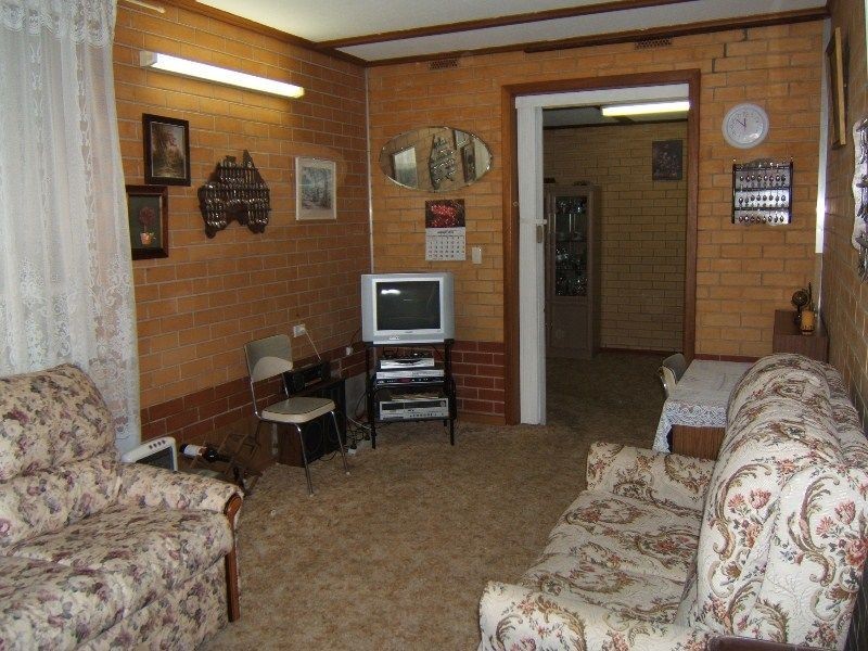 64 Padbury Road, Gilles Plains SA 5086