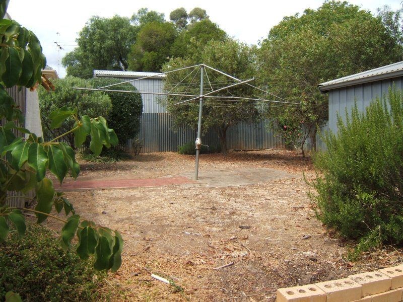 64 Padbury Road, Gilles Plains SA 5086