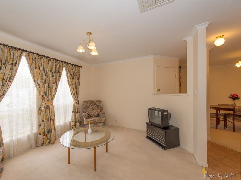 50 Saddle Crescent, Walkley Heights SA 5098