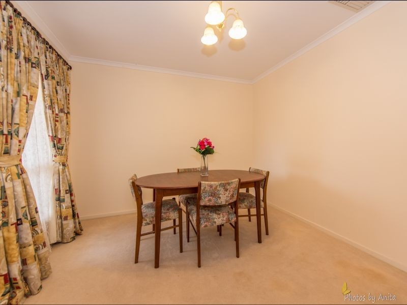 50 Saddle Crescent, Walkley Heights SA 5098