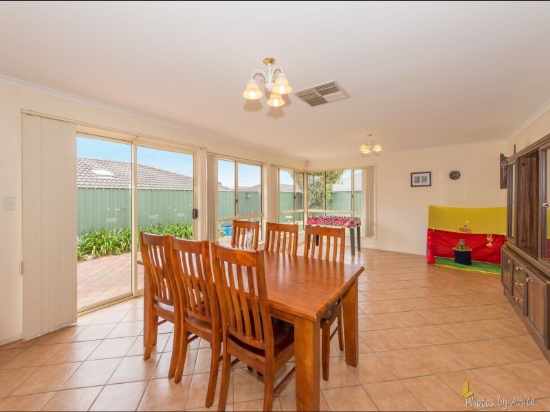 50 Saddle Crescent, Walkley Heights SA 5098