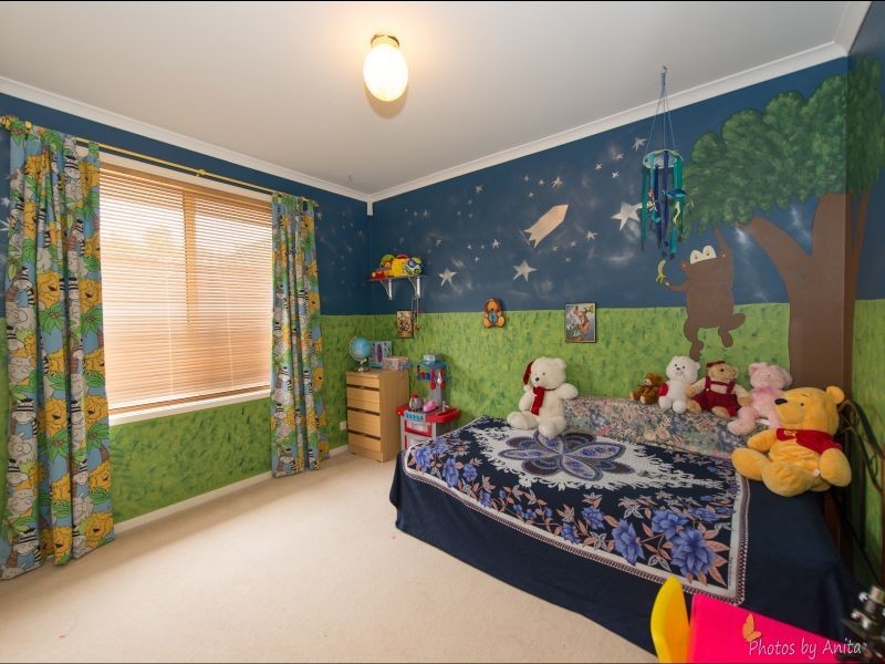 50 Saddle Crescent, Walkley Heights SA 5098