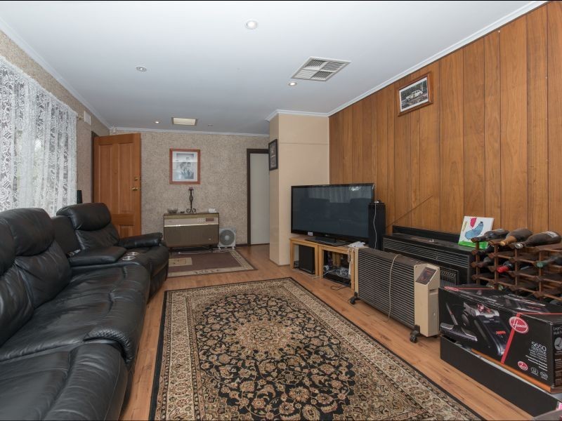 9 Brecon Drive, Ingle Farm SA 5098