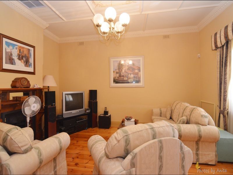 27 Labrina Avenue, Prospect SA 5082