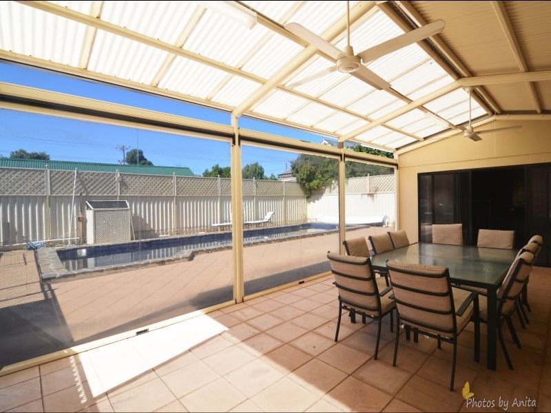 27 Labrina Avenue, Prospect SA 5082