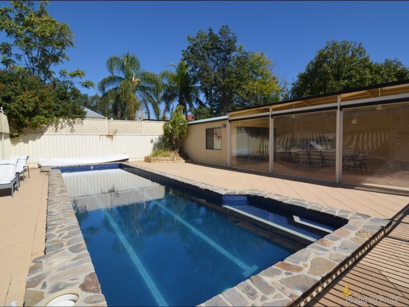 27 Labrina Avenue, Prospect SA 5082