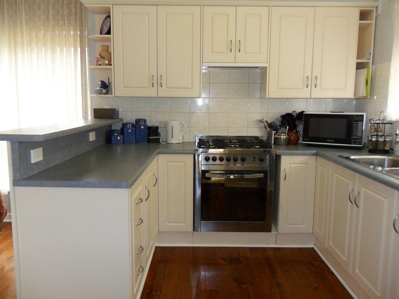 12 Canara Avenue, Para Hills SA 5096