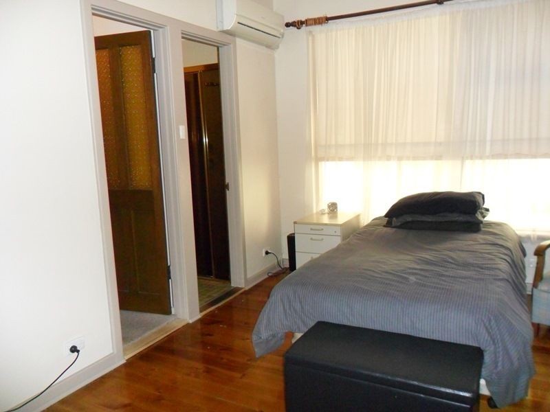 12 Canara Avenue, Para Hills SA 5096