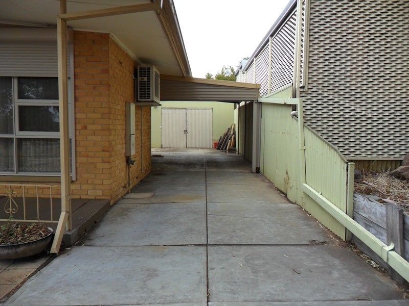 12 Canara Avenue, Para Hills SA 5096