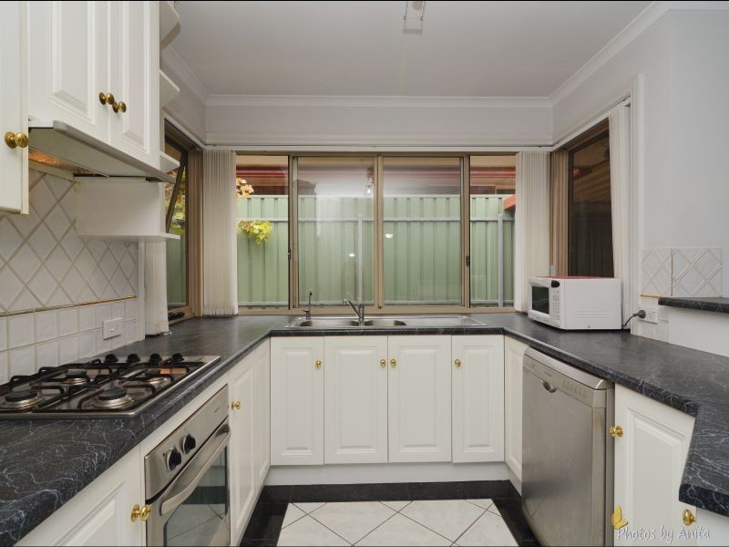 35 Saddle Crescent, Walkley Heights SA 5098