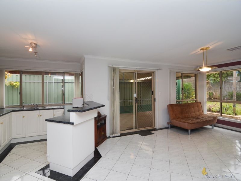 35 Saddle Crescent, Walkley Heights SA 5098