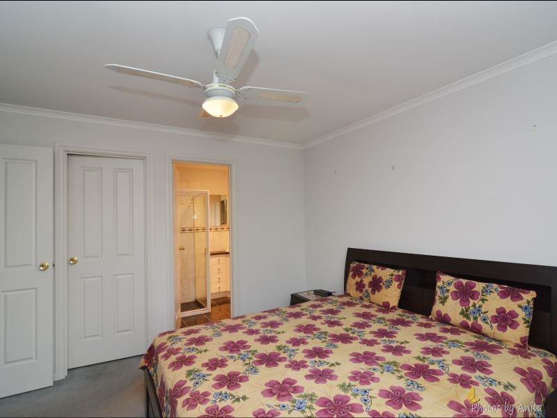 35 Saddle Crescent, Walkley Heights SA 5098