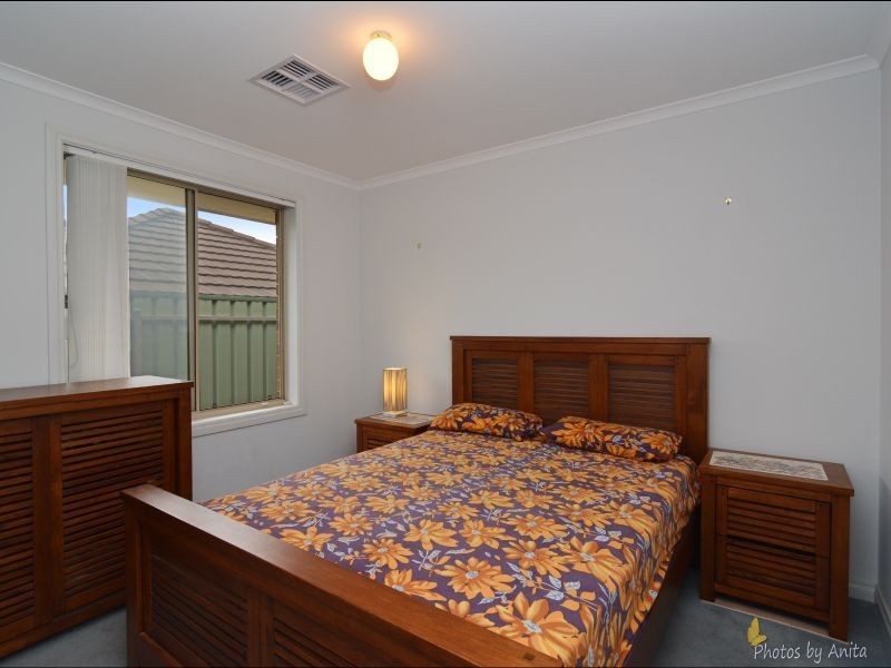 35 Saddle Crescent, Walkley Heights SA 5098