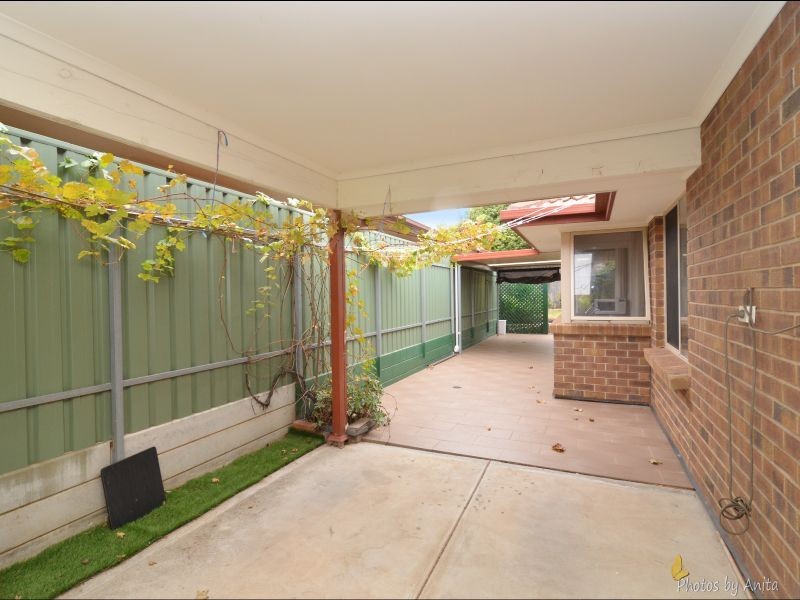 35 Saddle Crescent, Walkley Heights SA 5098