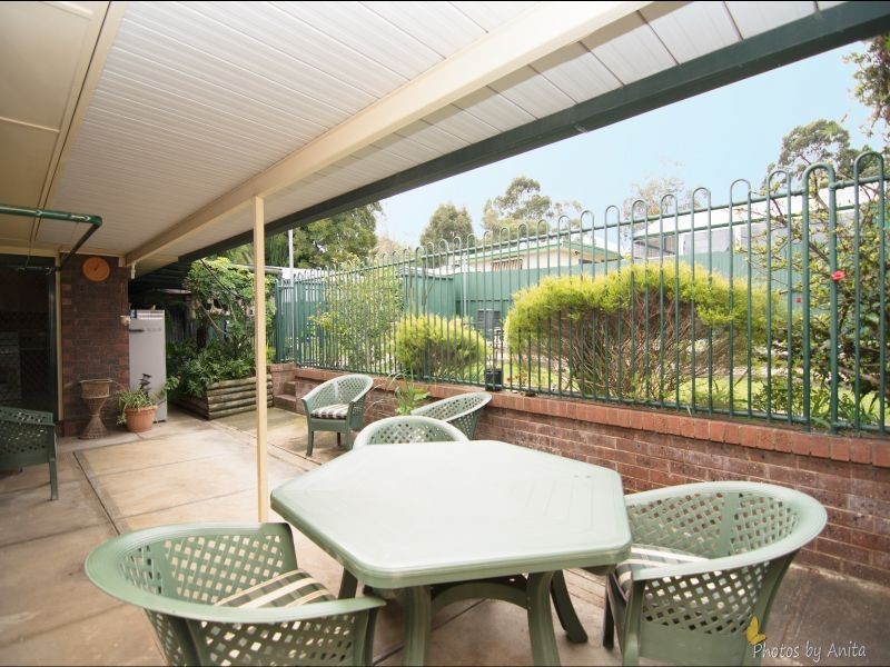 29 Mowbray Crescent, Fairview Park SA 5126