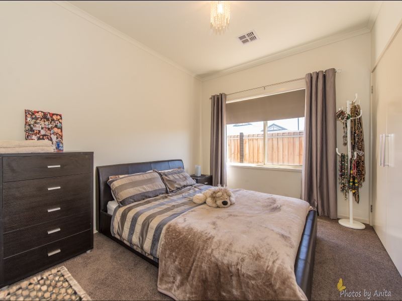 3 Stony Way, Mawson Lakes SA 5095
