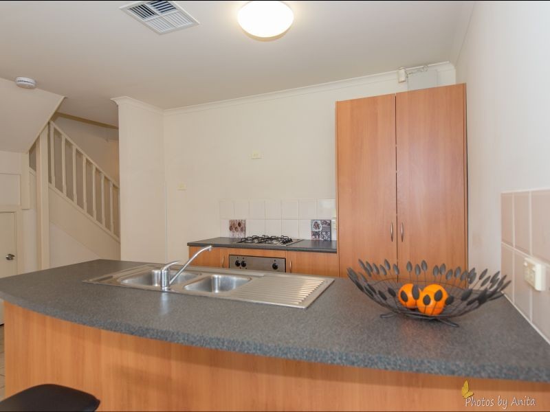 36 Sir Ross Smith Boulevard, Oakden SA 5086