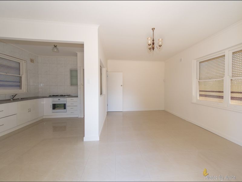 402 Grand Junction Road, Clearview SA 5085