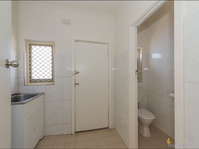 402 Grand Junction Road, Clearview SA 5085