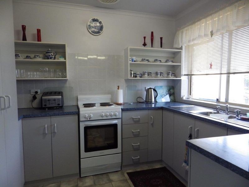 17 Lord Howe Avenue, Hillcrest SA 5086